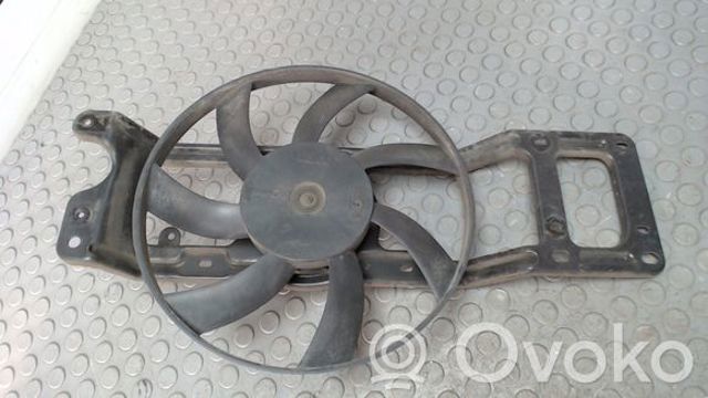 7701046627 RENAULT Кронштейн дифузора вентилятора купить в Украина