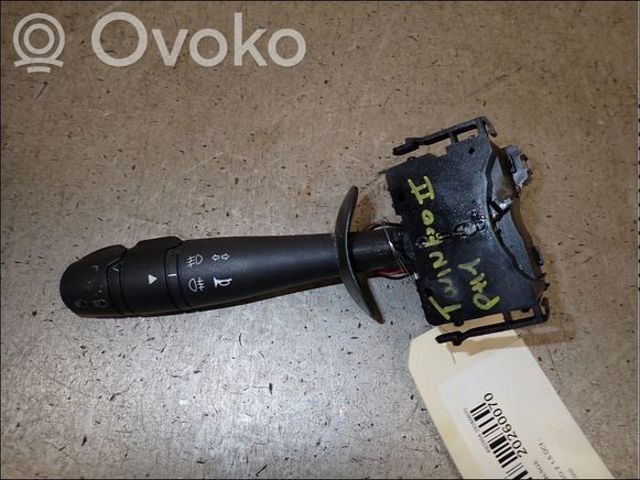 7701063405 RENAULT Переключатель подрулевой левый купить в Ужгород