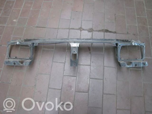 RENAULT 7751667561 Рамка радиатора в наличии Тернополь