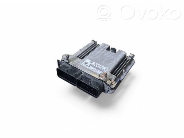 Компьютер двигателя 7P0907401E VAG