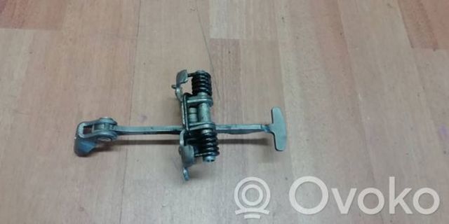 RENAULT 804310008R Ограничитель двери в наличии Житомир