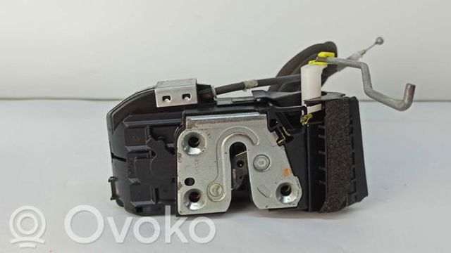 Замок двери водителя 80501BA60A NISSAN