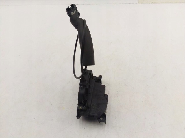 805030003R RENAULT Замок водительской двери купить в Черновцы