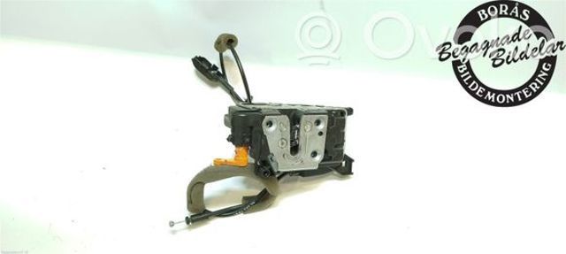 8050300Q0J NISSAN Замок двери передней левой купить в Ровно