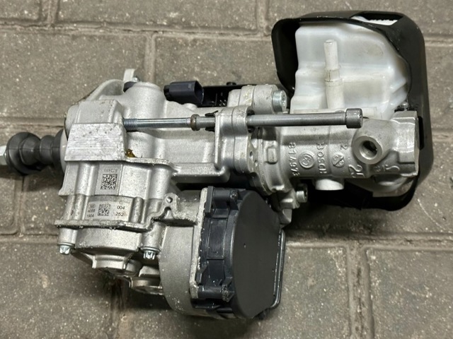 80A614105C VAG Усилитель тормозов купить в Черновцы