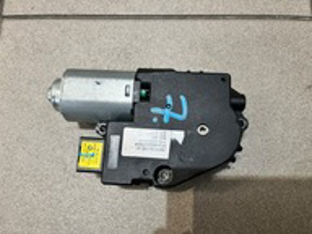 HYUNDAI 81679S1000 в наличии Кривой Рог