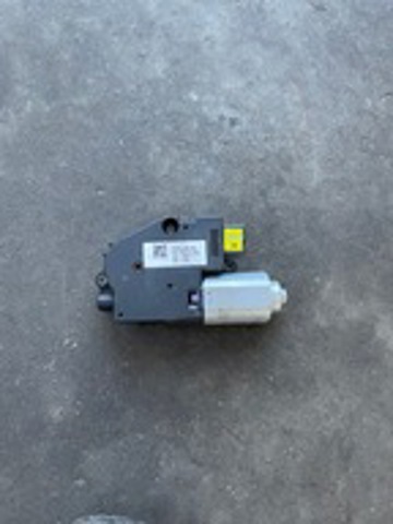 81680S1000 HYUNDAI купить в Ужгород