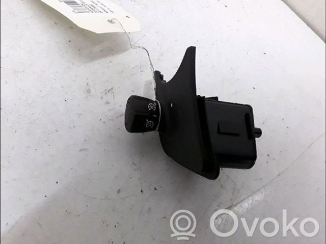 RENAULT 8200218170 Блок кнопочных переключателей рулевого колеса в наличии Каменское