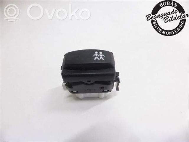 8200227203 RENAULT Кнопочный блок управления стеклоподъемником передний левый купить в Ужгород