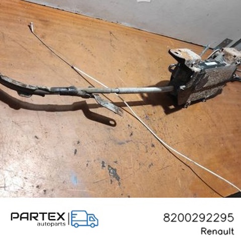 RENAULT 8200292295 Трос ручного тормоза задний правый/левый в наличии Львов