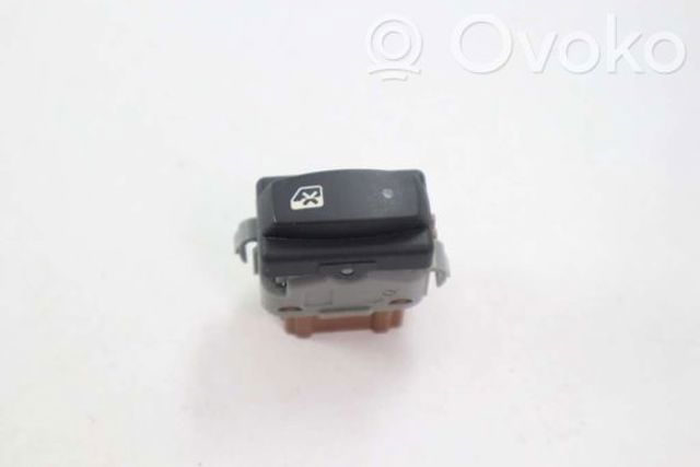 8200439193 RENAULT Кнопка блокировки дверей купить в Харьков