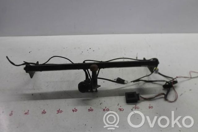 8201698535 RENAULT Фаркоп (шар) прицепного устройства купить в Полтава