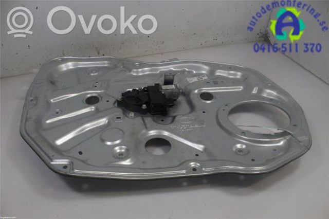 824012P011 HYUNDAI купить в Ужгород