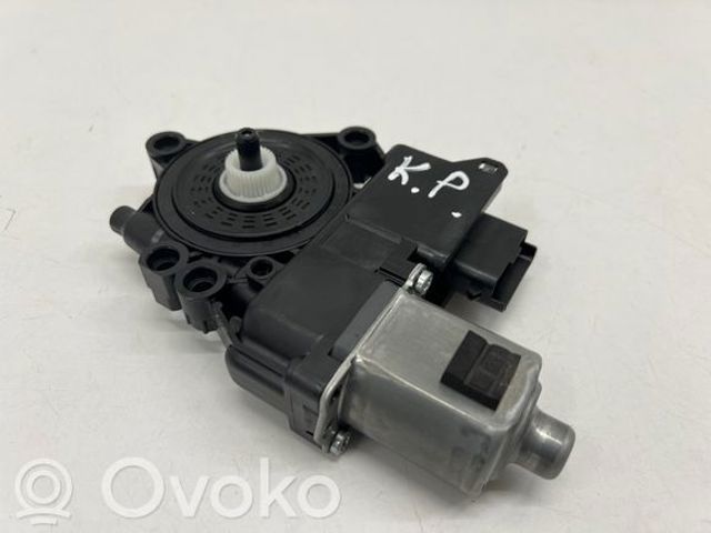 Мотор стеклоподъемника водительской двери 82450CV010 HYUNDAI