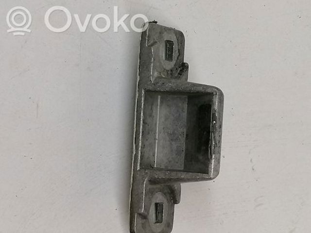 RENAULT 824760002R Ограничитель сдвижной двери, на кузове нижний  в наличии Киев