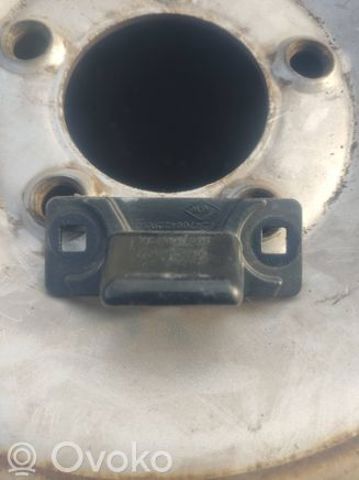 824766422R RENAULT Ограничитель сдвижной двери, на кузове нижний  купить в Сумы