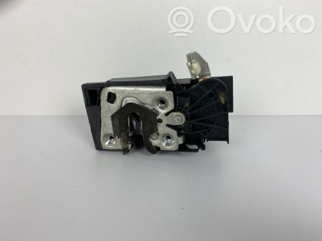825020994R Замок двери задней правой купить Каменское