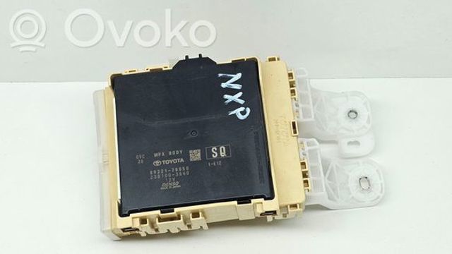 TOYOTA 8273078011 Блок предохранителей в наличии Хмельницкий