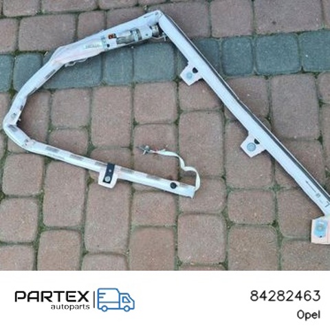 84282463 OPEL Шторка боковая, левая купить в Львов