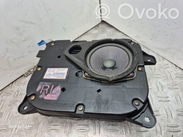 Динамик задней двери 8615030320 TOYOTA