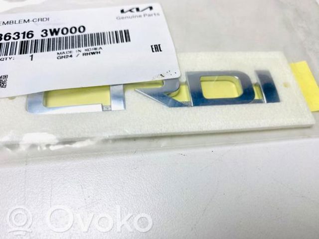 863103W000 Эмблема крышки багажника (фирменный значок) купить Львов