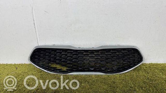 863501P500 Решетка радиатора купить Черкассы