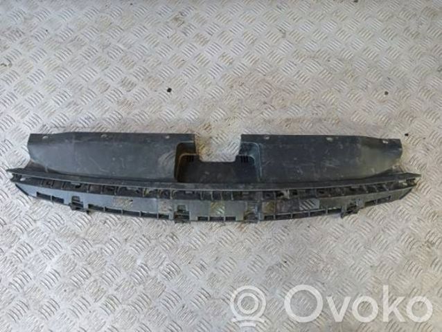 Накладка передней панели (суппорта радиатора) верхняя 86360F2AA0 HYUNDAI