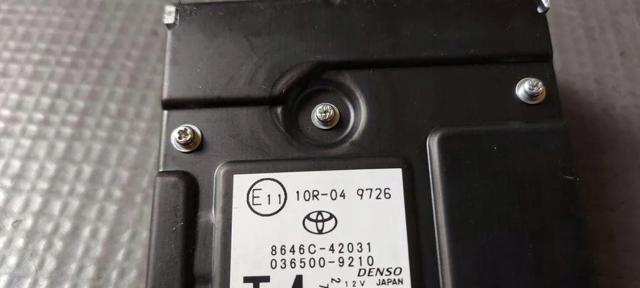 TOYOTA 8646C42031 Камера заднего вида в наличии Винница