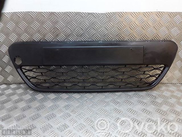 HYUNDAI 865611W200 Решетка бампера переднего левая в наличии Украина