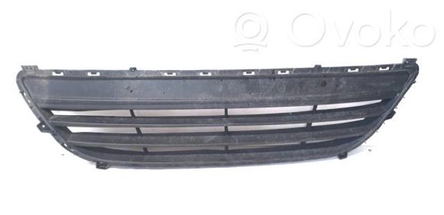 865614P500 HYUNDAI Решетка радиатора купить в Киев