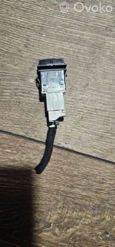 8P0927134C VAG купить в Харьков