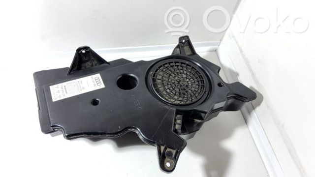 Сабвуфер 8P3035382 VAG