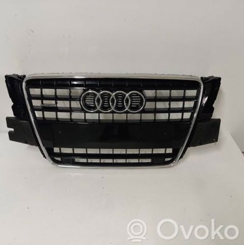 Облицовка радиатора 8T0853651F VAG