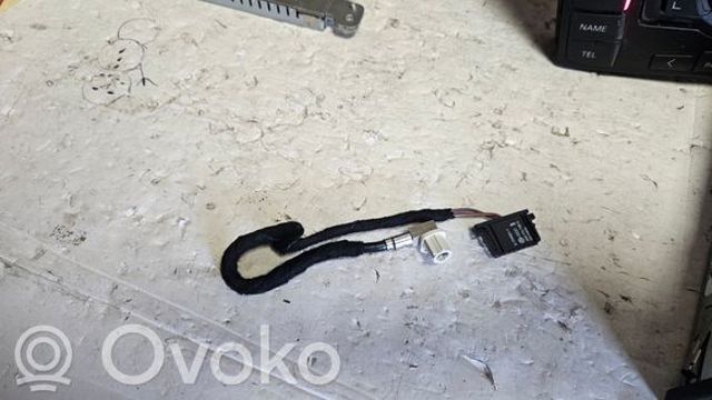 Дисплей многофункциональный 8T0919604 VAG