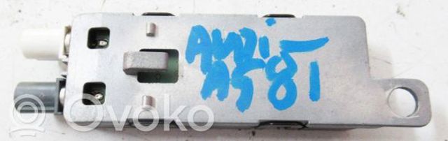VAG 8T8035225C в наличии Одесса