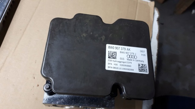 8W0907379AK VAG купить в Кривой Рог