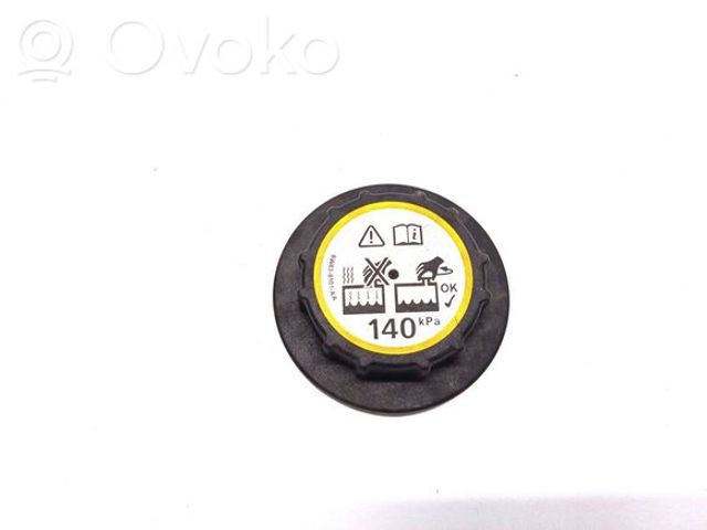 Пробка расширительного бачка 8W838101AA LAND ROVER