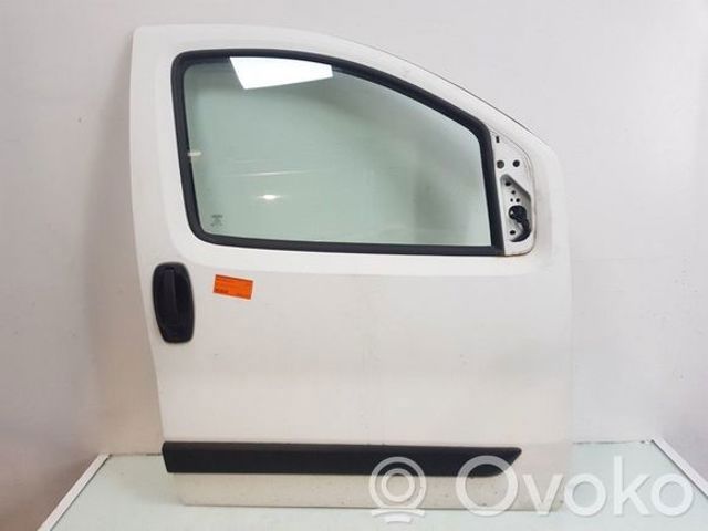 Пассажирская передняя дверь 9004EP PEUGEOT