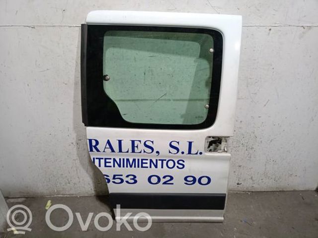 Дверь боковая (сдвижная) 9008Q6 PEUGEOT