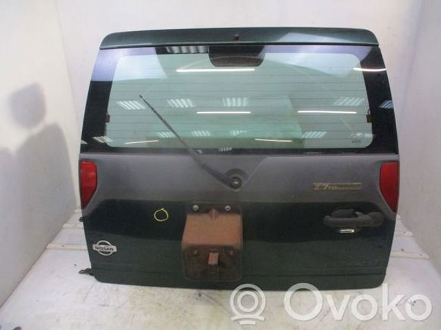 Дверь задняя багажная 901000X030 NISSAN