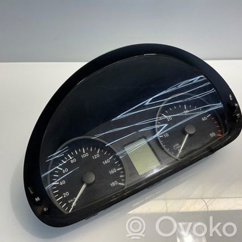 MERCEDES 9064468221 Панель приборов в наличии Тернополь