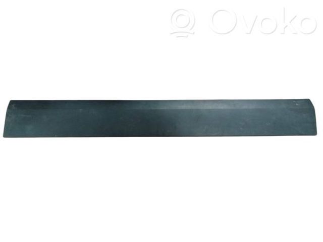 MERCEDES 9066900762 Молдинг боковой (сдвижной) двери в наличии Львов