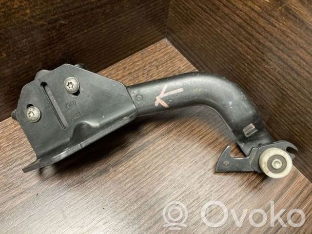9067600447 Ролик двери боковой (сдвижной) левый нижний купить Украина