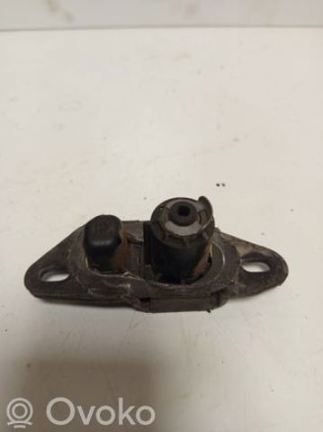 MERCEDES 9067660161 Ограничитель сдвижной двери, на кузове нижний  в наличии Ужгород