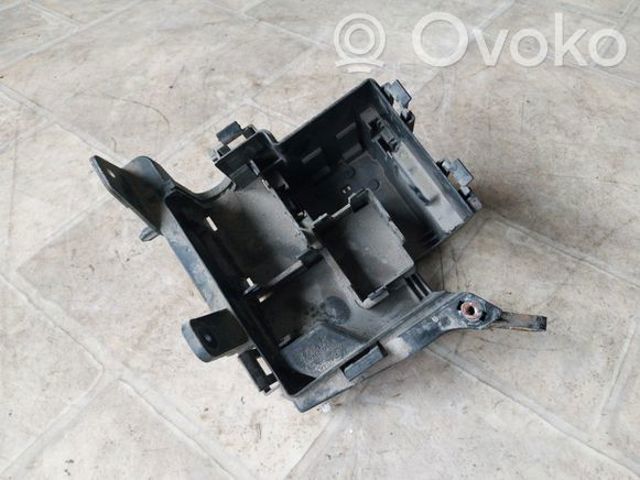 HYUNDAI 919502H010 Корпус блока предохранителей в наличии Киев