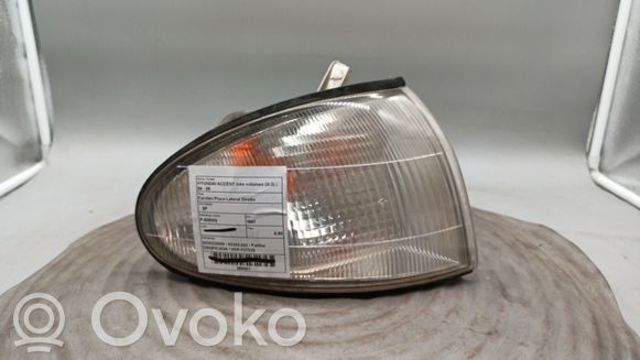 Правый указатель поворота 9230222000 HYUNDAI