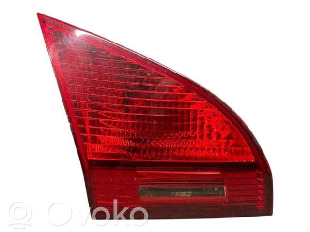 Фонарь задний левый, внутренний 924051P000 HYUNDAI