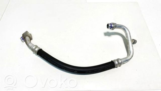 Шланг кондиционера, от компрессора к радиатору 924805SH0B NISSAN