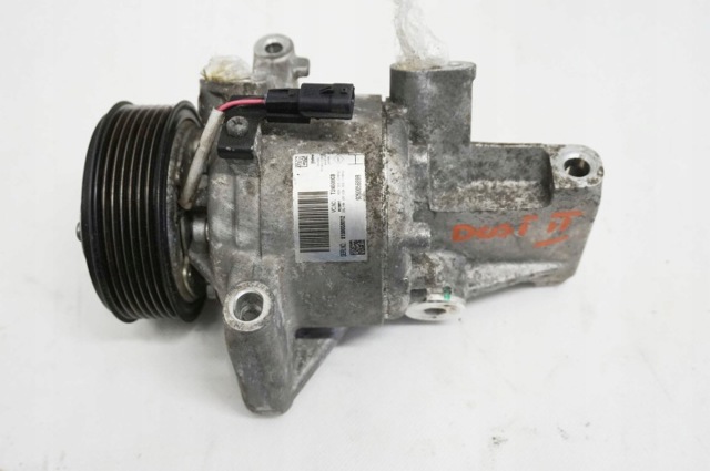 RENAULT 926005689R Компрессор кондиционера в наличии Украина