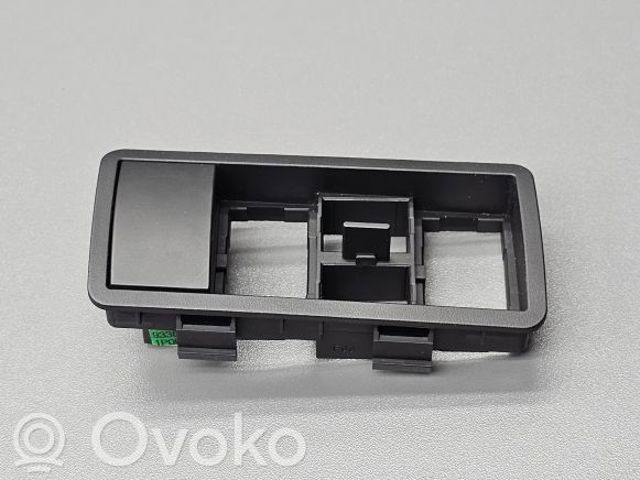 933601P000 HYUNDAI купить в Чернигов